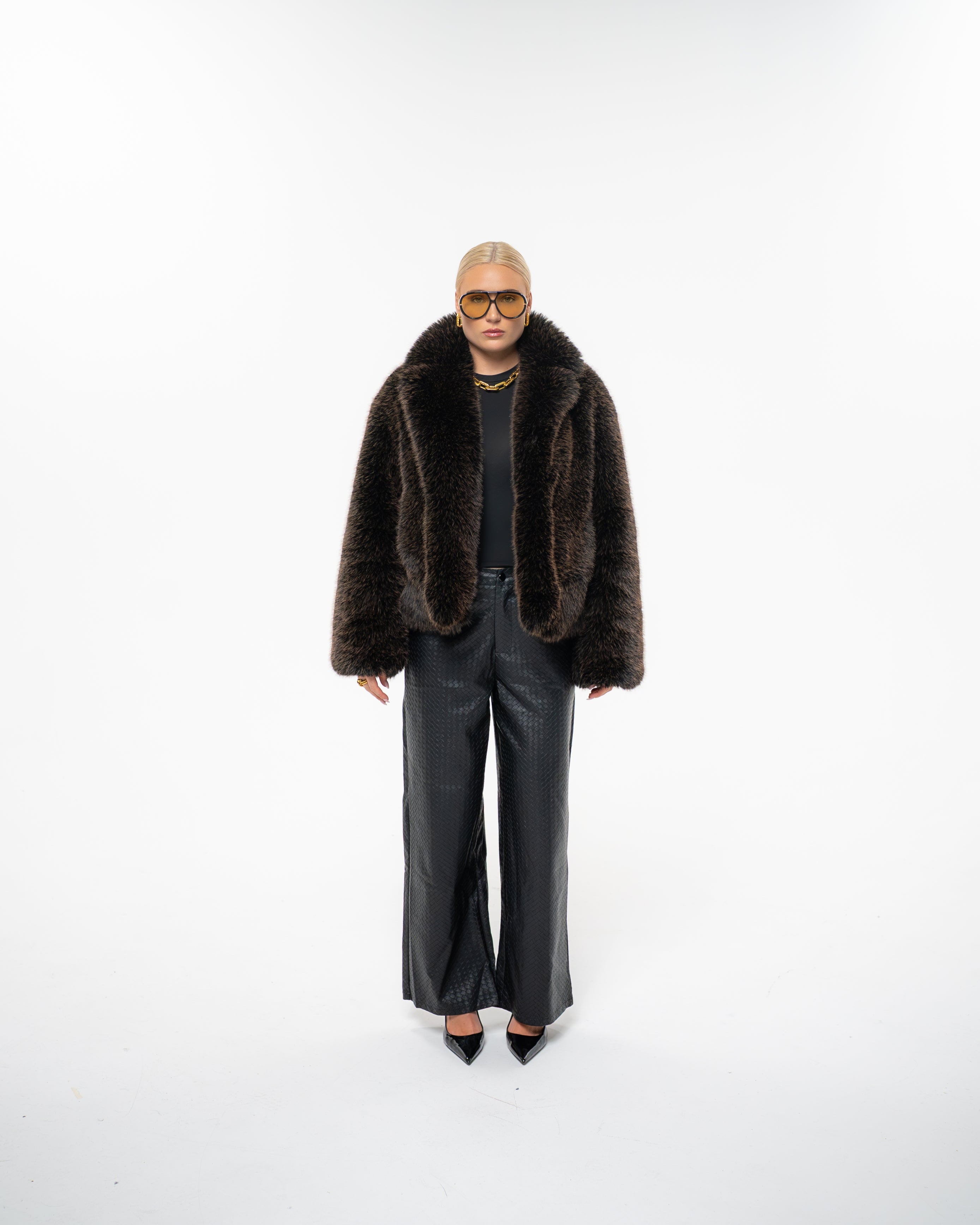 archive grunge fur belt coat y2k brown archive fur leather half coat grunge y2k Vintage Y2K crown buckle