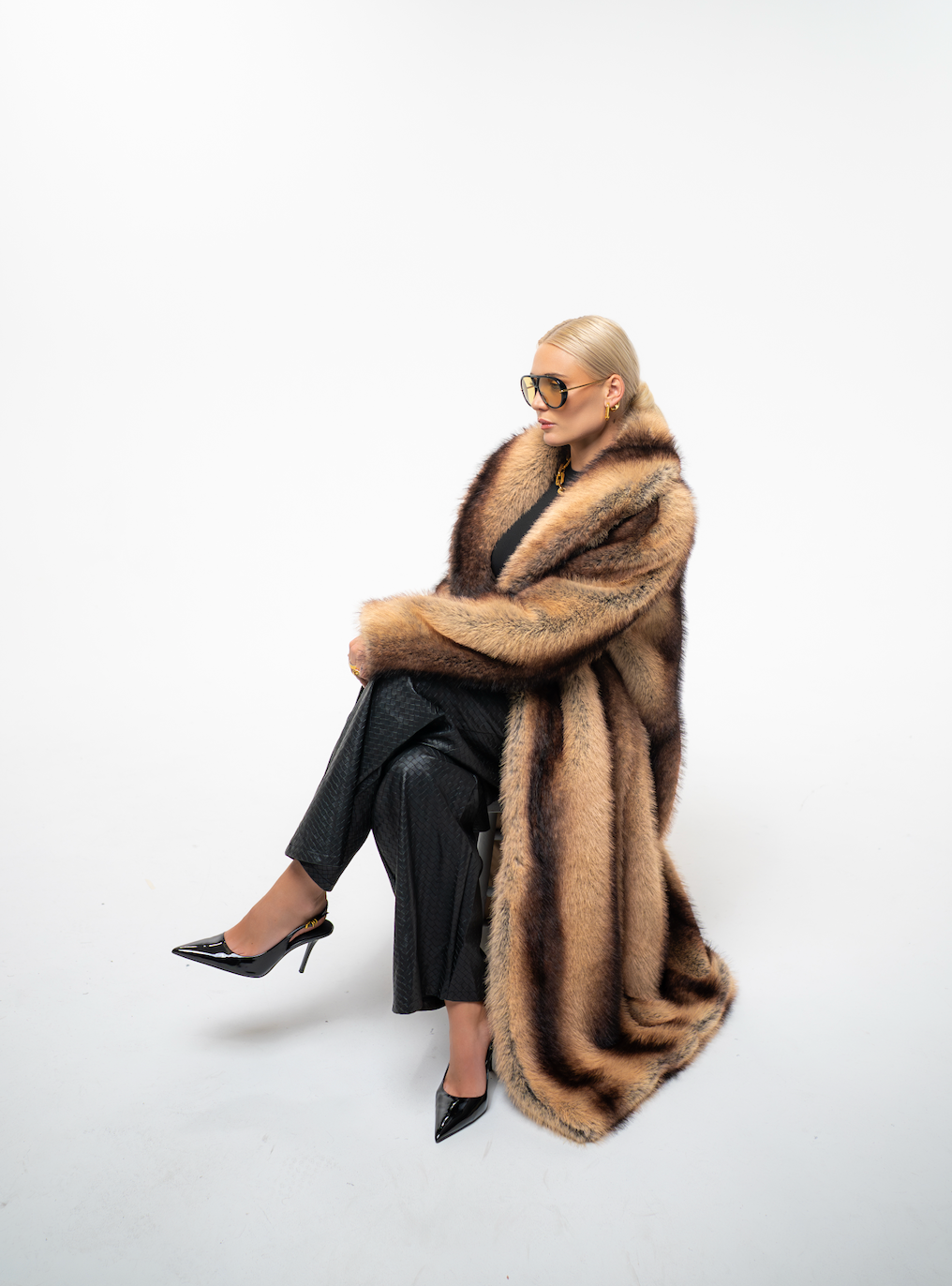 THE 'GOLDEN MINK' FAUX FUR